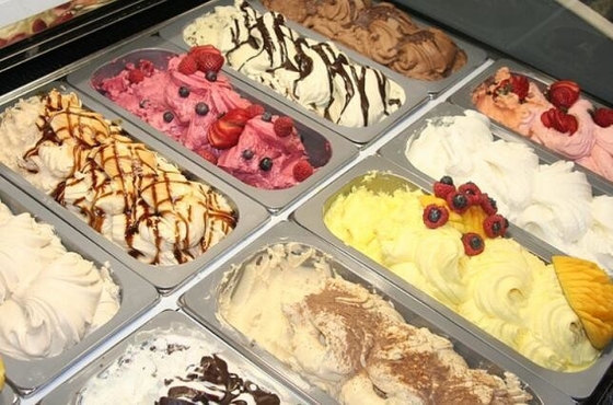 Hot Sale Goedkope Gelato IJsscherm Display Vriesmachine Italiaanse IJsscherm Cart