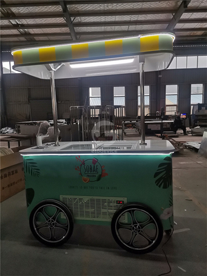 2023 Nieuw type Italiaanse ijswagen driewielers met machine ijsfiets