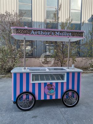 Mobiele Italiaanse ijs hand push wagen met display vriezer Gelato stand wagen