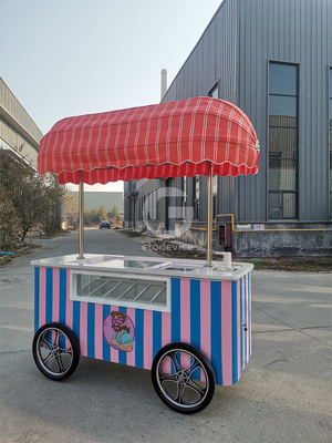 Mobiele Italiaanse ijs hand push wagen met display vriezer Gelato stand wagen